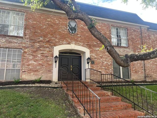 7500 Callaghan - Photo 1