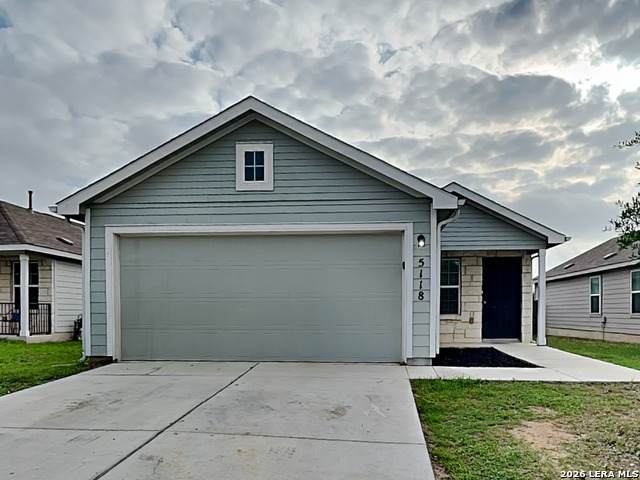 5118 Everett - Photo 1