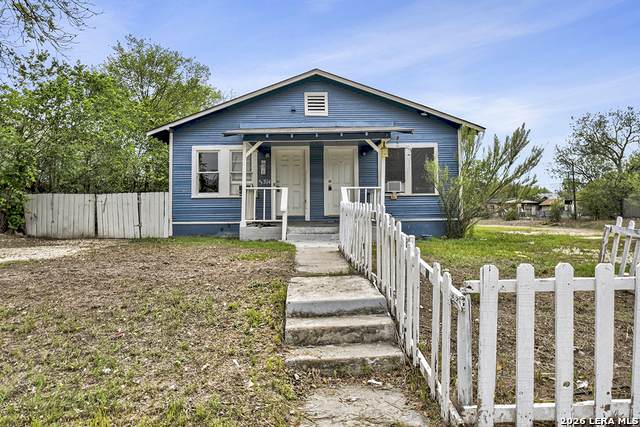 3314 Perez - Photo 1