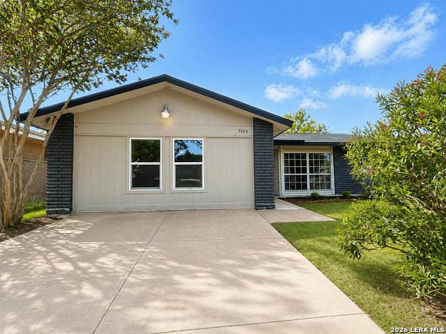 9006 Bowline - Photo 1