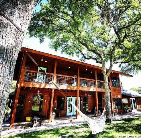 810 Oakwood - Photo 1