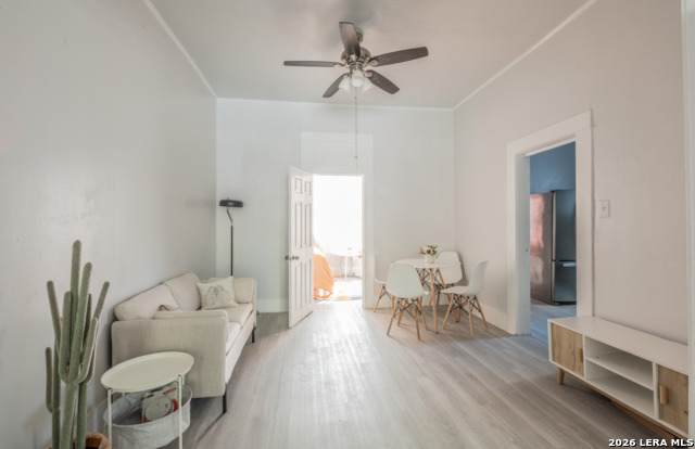 302 Cevallos - Photo 1