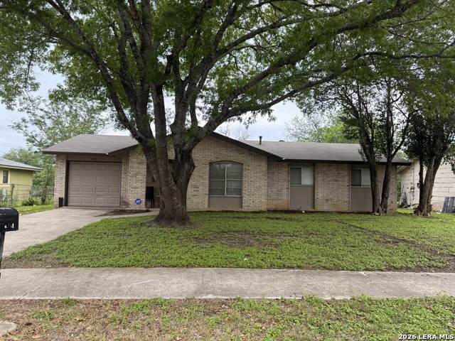 3411 Hightree Dr - Photo 1