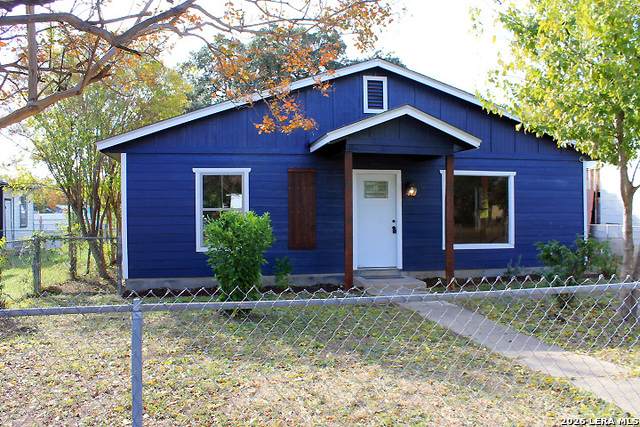 1006 Division Ave - Photo 1