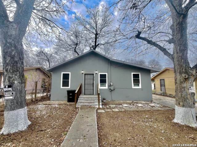 1217 Keats - Photo 1