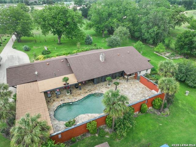 2035 Magnolia Ave - Photo 1