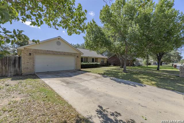 126 Woodland Dr - Photo 1