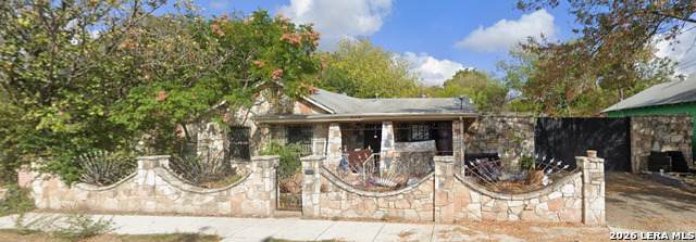 515 Gould St - Photo 1