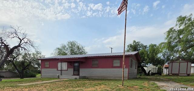 508 Nueces - Photo 1