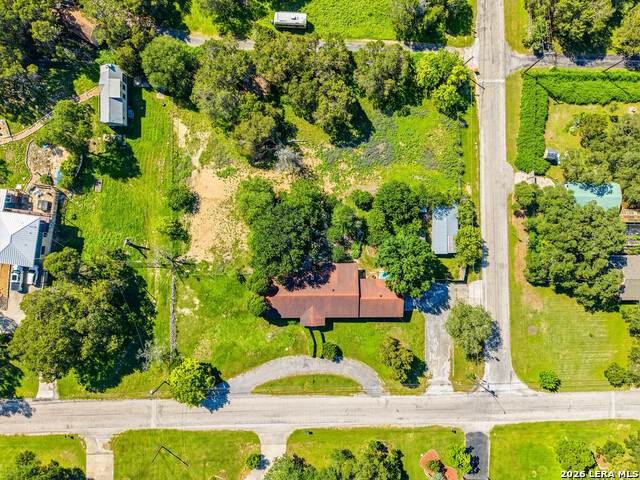 359 Lark Ln - Photo 1
