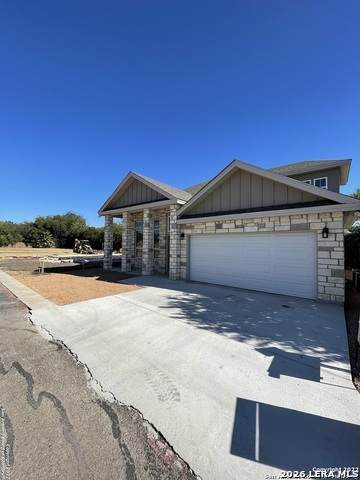 107 Sutton Pl - Photo 1