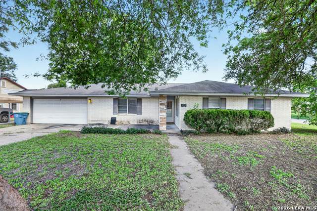 1011 Hefferman - Photo 1