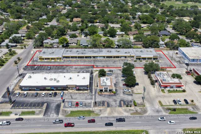 6883 Bandera Rd - Photo 1