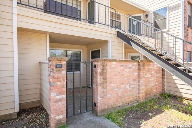 11610 Vance Jackson Rd - Photo 1