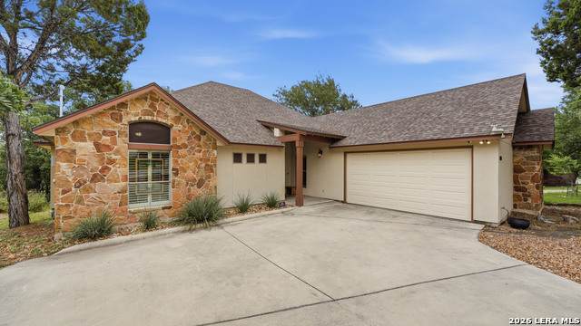 808 Elmwood Cv - Photo 1