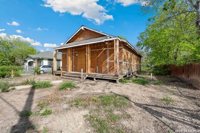 155 Rosebud - Photo 1