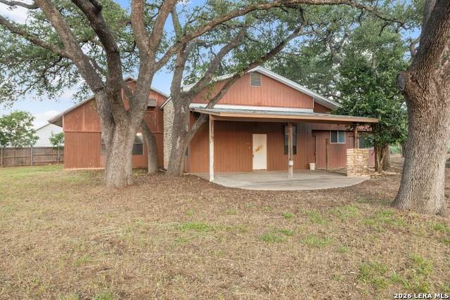 604 Cherry St - Photo 1