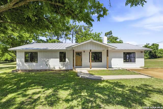 125 Lower Crabapple Rd - Photo 1