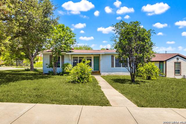 651 Bexar Dr - Photo 1