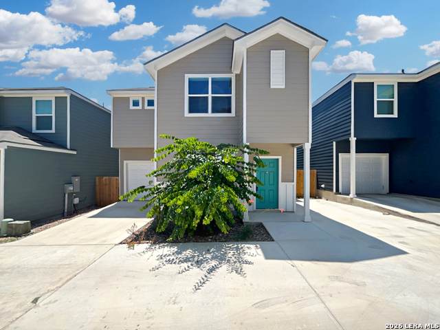 2075 Silver Oaks Dr - Photo 1