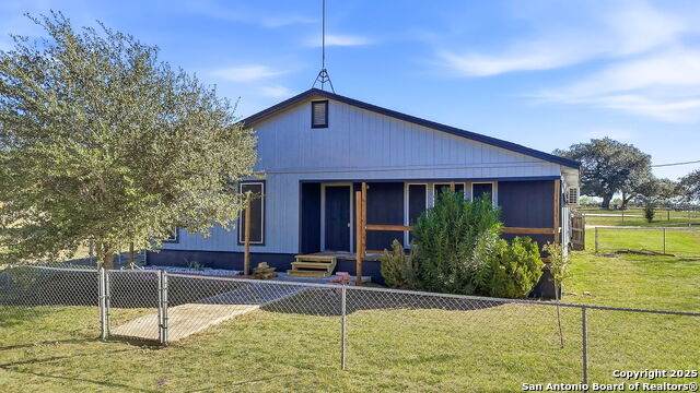 1037 County Road 7711 - Photo 1