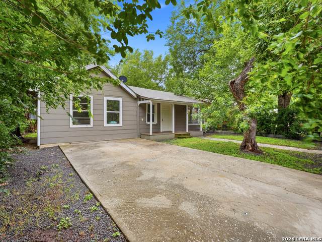 720 Chickering Ave - Photo 1