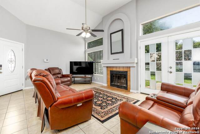 https://bt-photos.global.ssl.fastly.net/sabor/orig_boomver_1_1971037-2.jpg