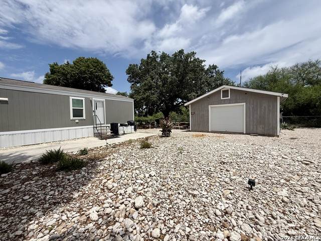 136 Bliss Cir - Photo 1