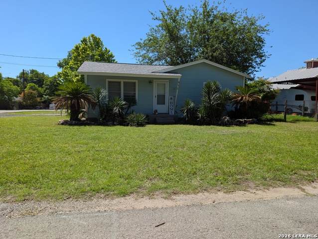 890 Josephine St - Photo 1