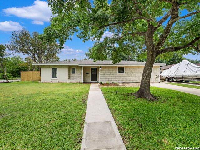542 Brightwood Pl - Photo 1