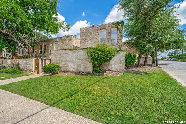185 Terrell Rd - Photo 1