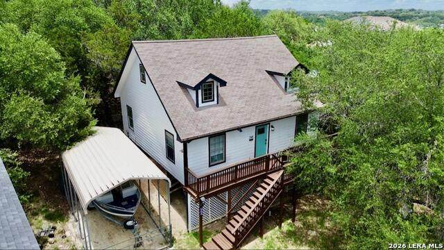 208 Woodridge - Photo 1