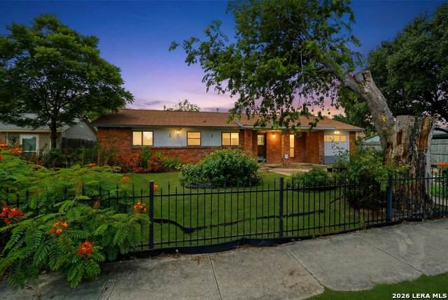 4030 Judivan - Photo 1