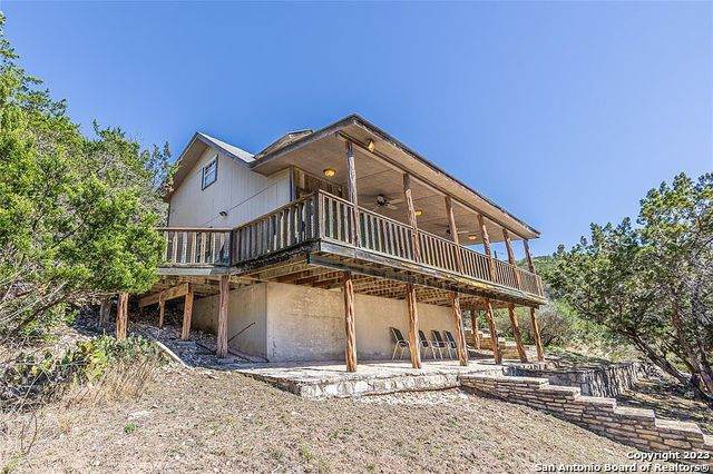 606 Canyon Oaks Dr - Photo 1