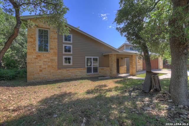 3055 Lakeview - Photo 1