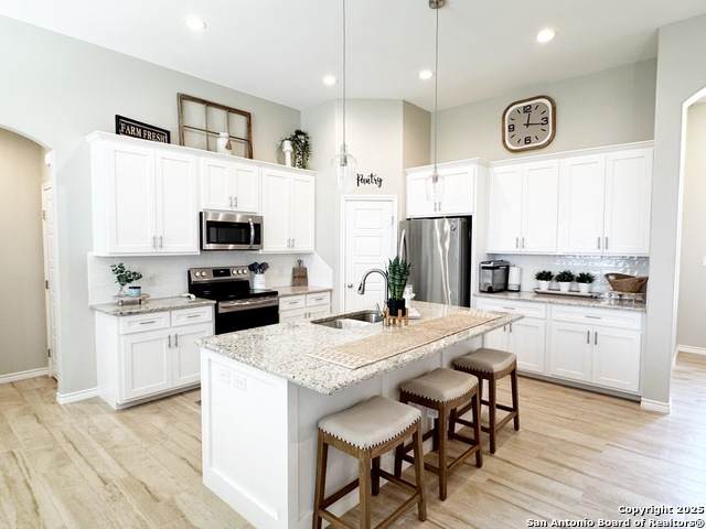 1683 Vista View - Photo 1