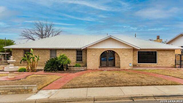 1815 Willams St - Photo 1