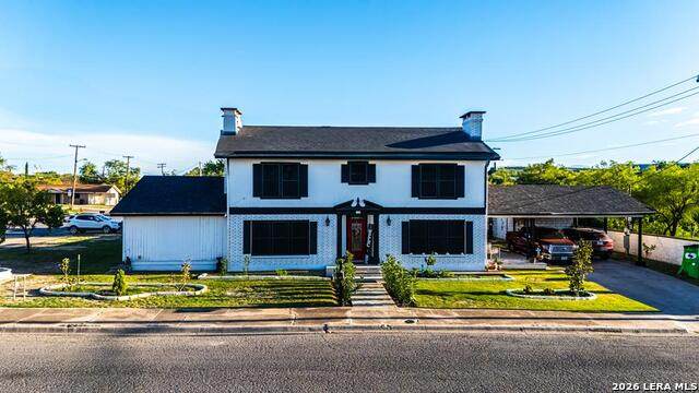 2199 Hillcrest Blvd - Photo 1