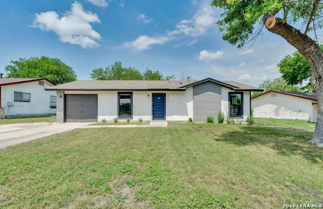 4806 Castle Brg - Photo 1
