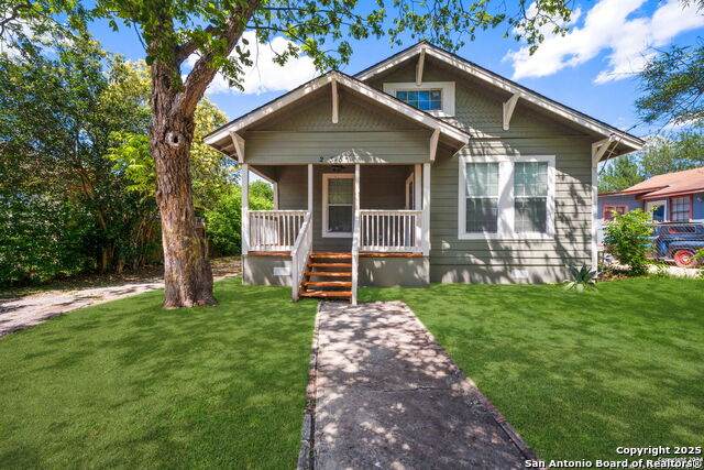 235 Wainwright - Photo 1