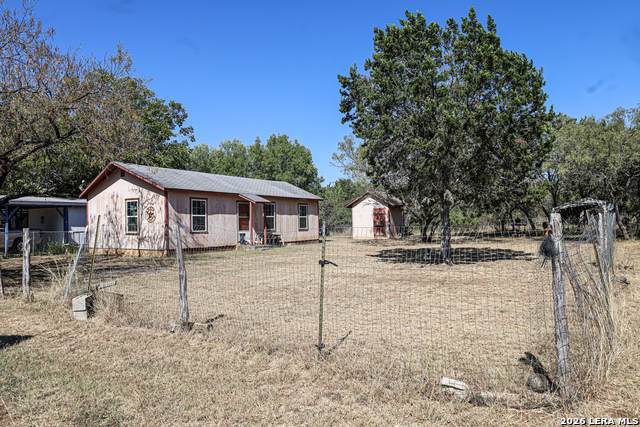 119 Hondo Dr - Photo 1