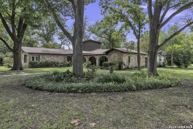 1130 Bartholomae Street - Photo 1