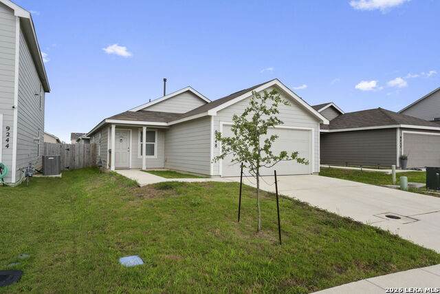 9248 James Bowie - Photo 1