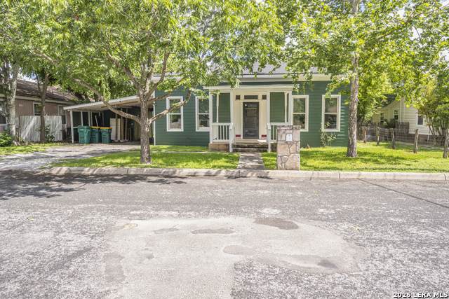 114 Short St - Photo 1