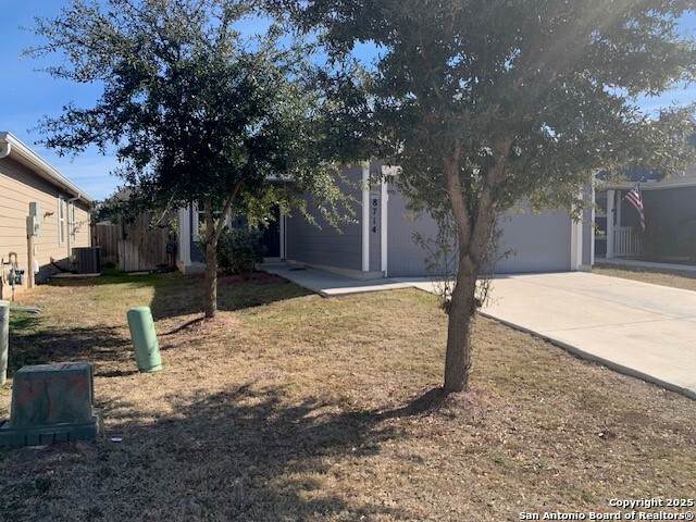8714 Segura Way - Photo 1