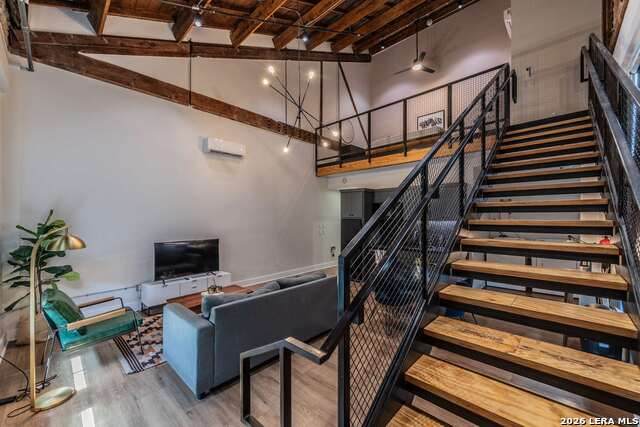1425 Flores - Photo 1