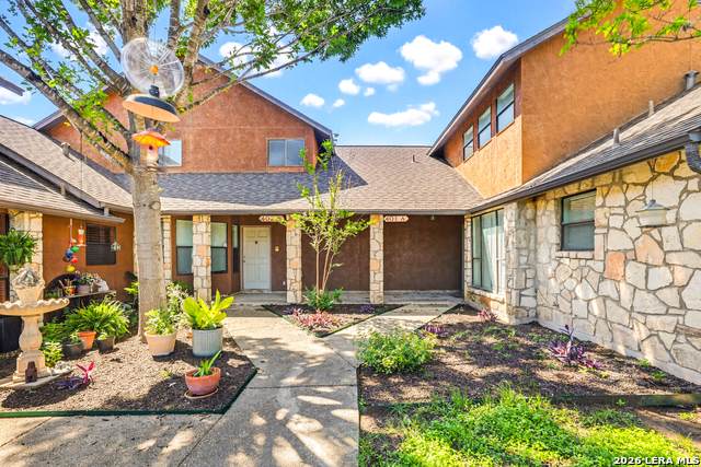 401 Thetford - Photo 1