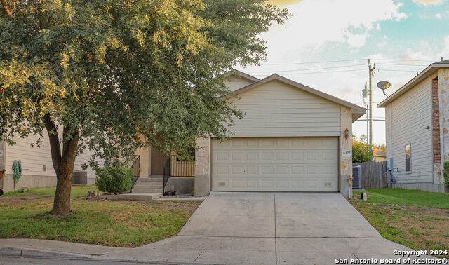 6422 Candleview Ct - Photo 1