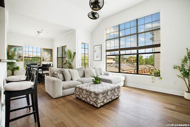 7342 Oak Manor - Photo 1