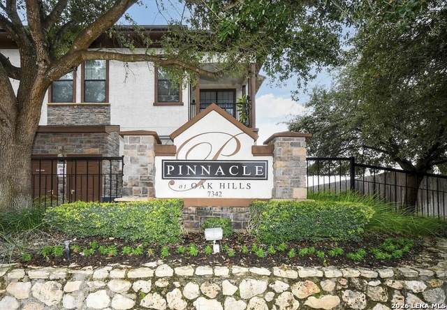7342 Oak Manor Dr - Photo 1